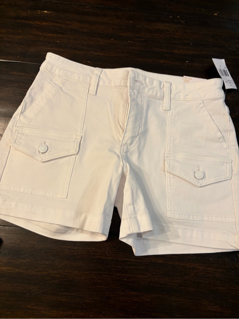 NWT ✨ Kut from the Kloth white Cargo Pocket Jane Shorts mid rise size 4 - Picture 2 of 7